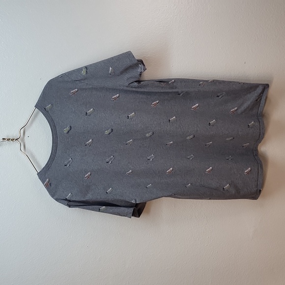 Men's Gray Nike Tshirt - Picture 4 of 5